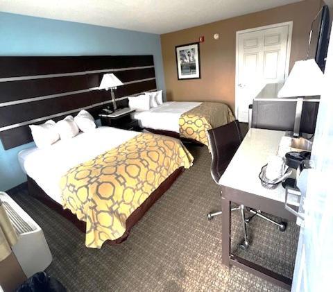 Hotel Baymont By Wyndham 2*